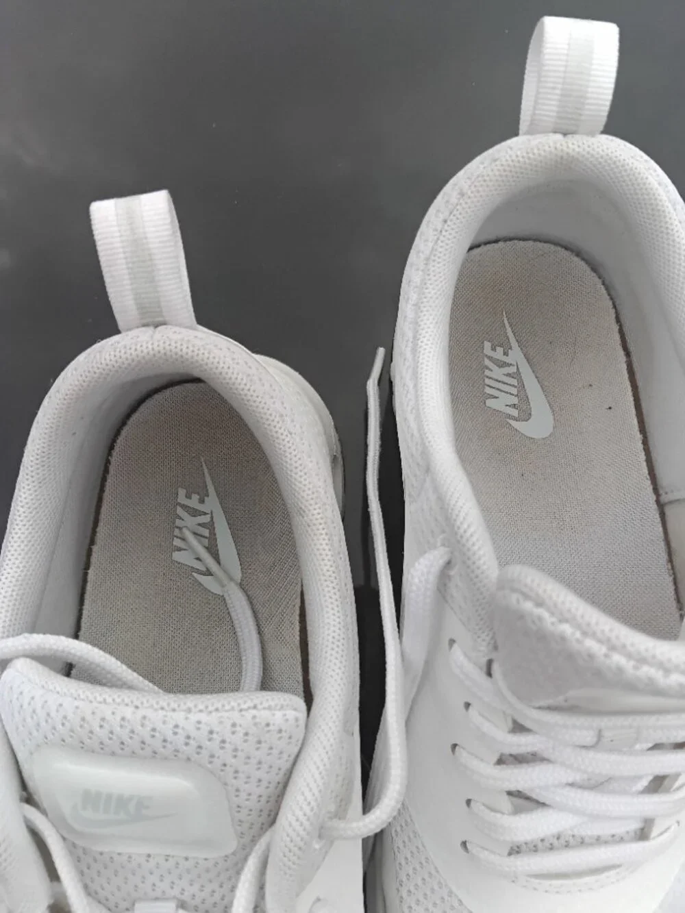 Nike Air Max Thea Triple White Sneaker 8 Womens Lace Up Shoes